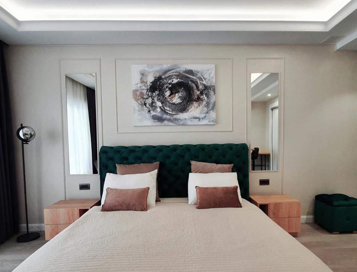 Residence 81 Мамая Екстериор снимка