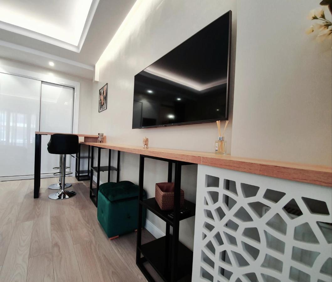 Residence 81 Мамая Екстериор снимка