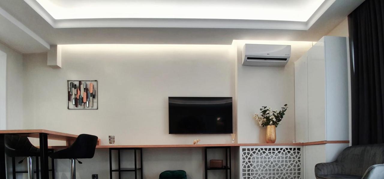 Residence 81 Мамая Екстериор снимка