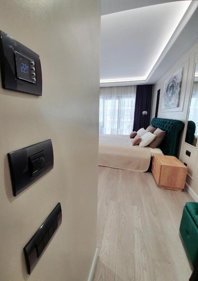 Residence 81 Мамая Екстериор снимка